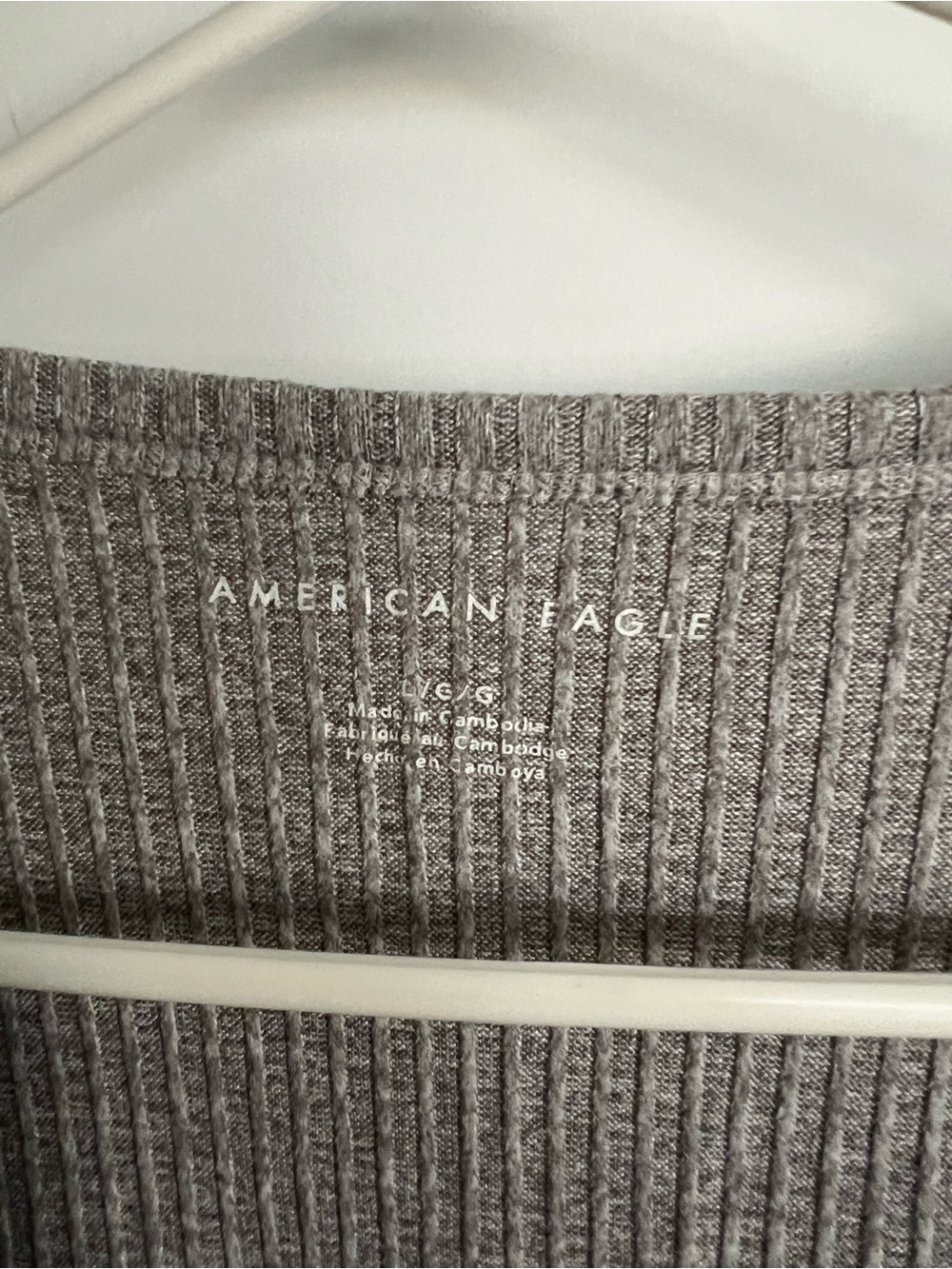 American Eagle Grey Ribbed Tank - Picture 3 of 3